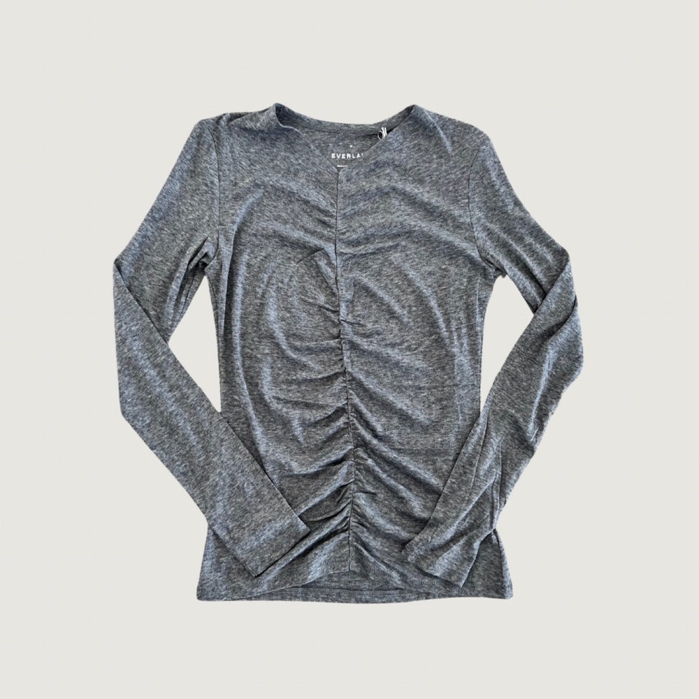Everlane Ruched V-Neck Tee in Butterluxe